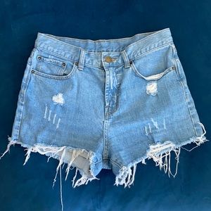 High rises jean shorts